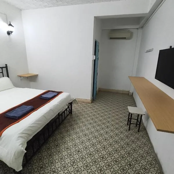 凌晨公寓酒店, hotel en Vientián
