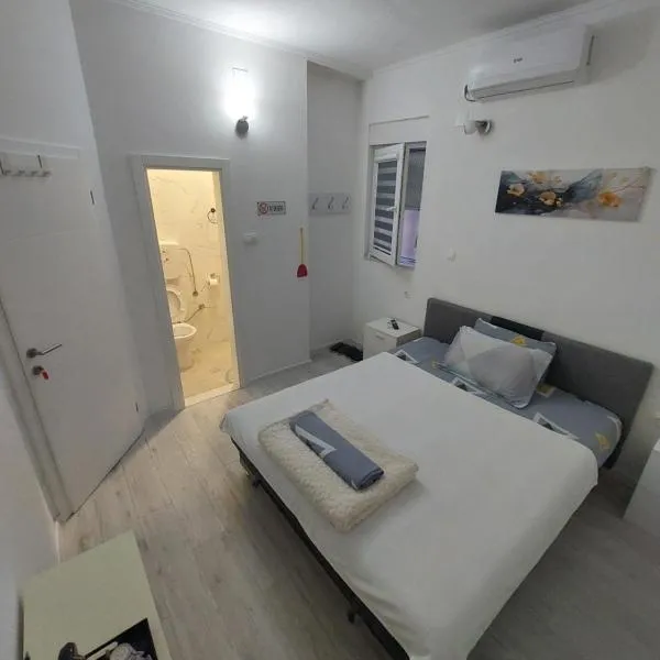 Rooms By the way M17, hotel a Vrapčići