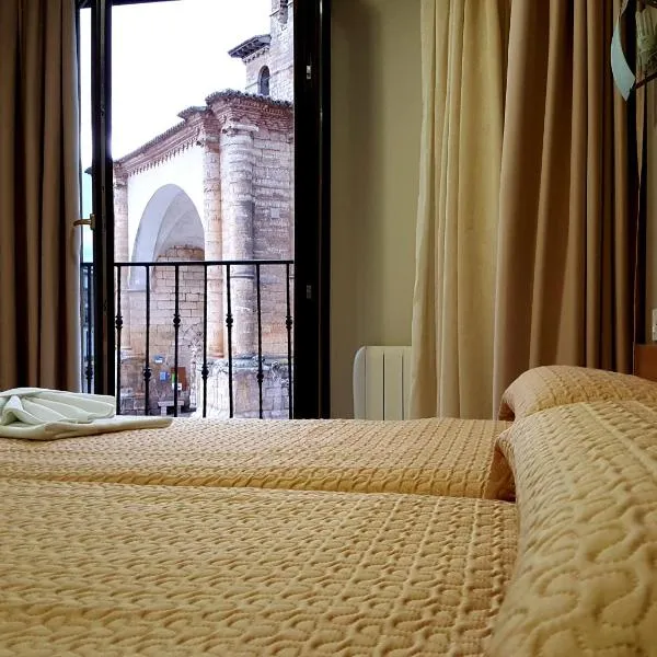 HOTEL RURAL San Pedro, hotel v destinaci Frómista