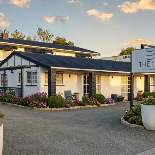 The Cave Motel, ξενοδοχείο σε Levin