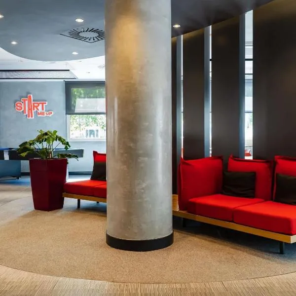 Ibis Barcelona Castelldefels, hotel a Castelldefels