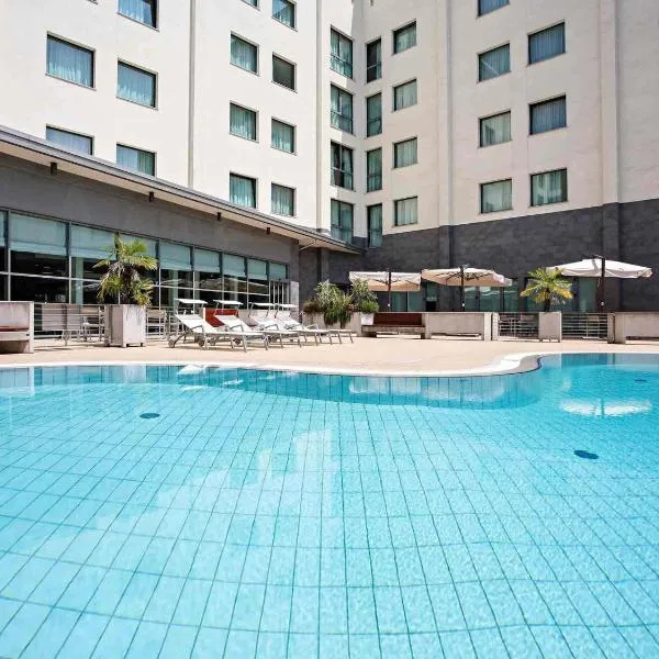 Novotel Milano Malpensa Aeroporto, hotel a Cardano al Campo