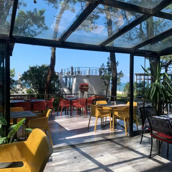 Mana-Mana, hotel v destinácii Grigoleti