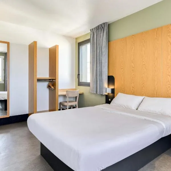 B&B HOTEL Montpellier Centre Le Millénaire 3 étoiles – hotel w Montpellier
