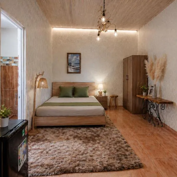 PINE-APPALE Riverside Resort – hotel w mieście Ấp Kế Mỹ