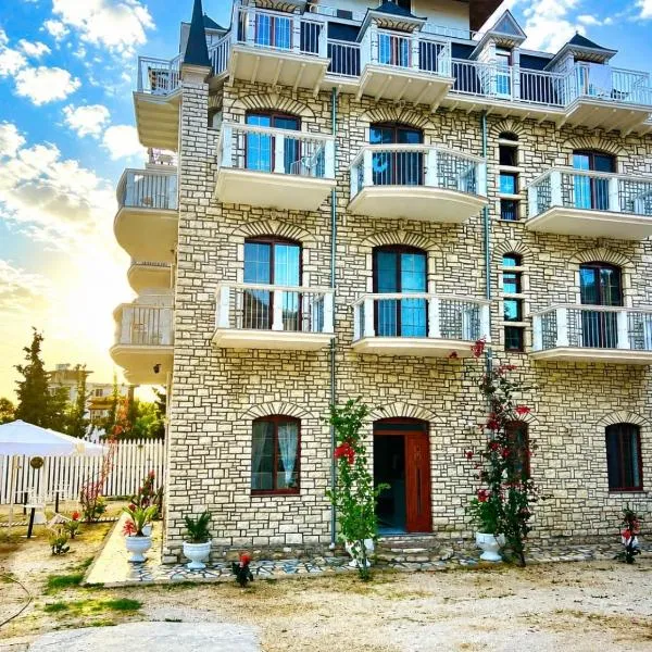 The White Troy, hotel in Sarandë
