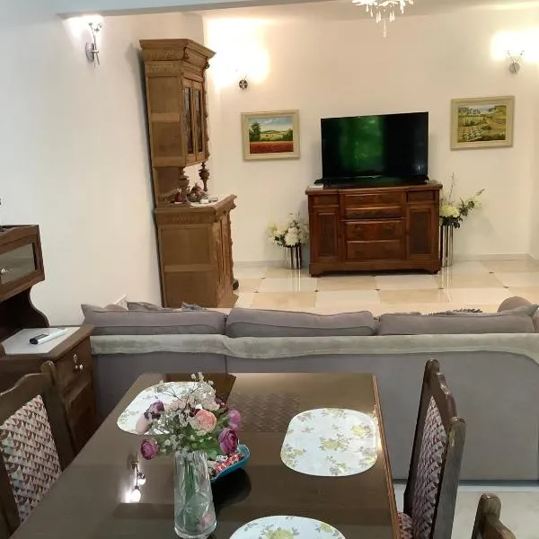 Kussmann Appartment, hótel í Varna