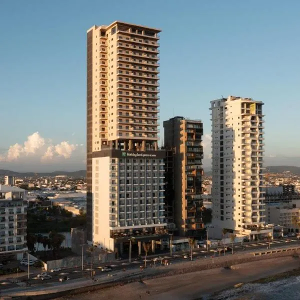 Holiday Inn Express & Suites Mazatlan by IHG, hotel em Mazatlán