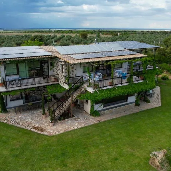 Finca Los Pájaros Naturaleza cerca de Puy du Fou, ξενοδοχείο σε Navahermosa