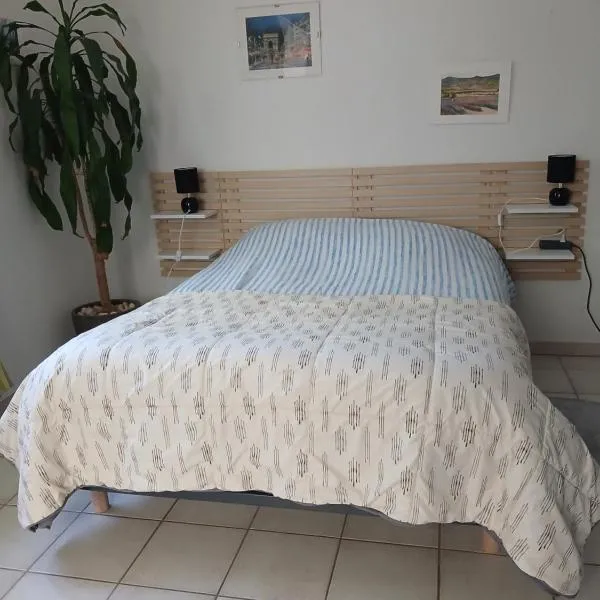 Castres में, होटल Studio Tranquille