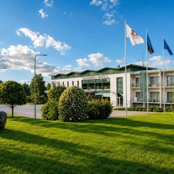 Raadimõisa Hotell, отель в Тарту