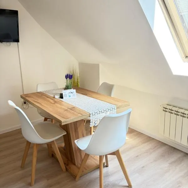 Apartments in Green House، فندق في بوفيك