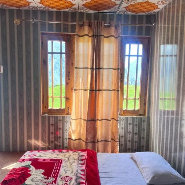 Venus Guest House Lalazar,位于Danna的酒店