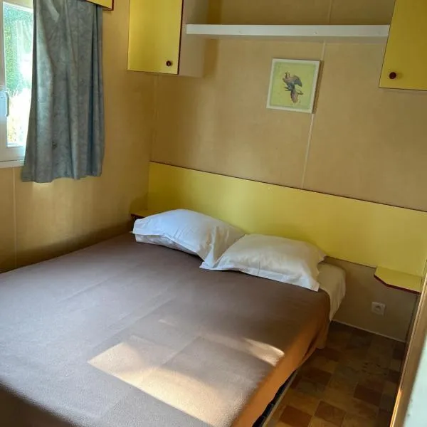 Mobilhome 2 chambres, hotell i Savenay