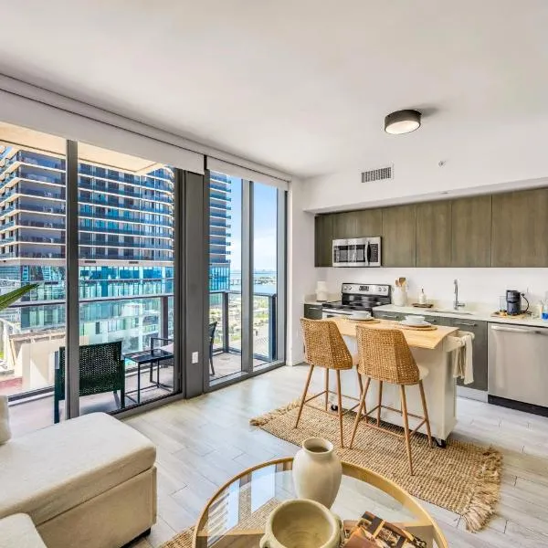 Casas Collection - Luxury High-Rise Condos - Downtown Miami - Pool & Gym - City & Ocean Views, hotel en Miami
