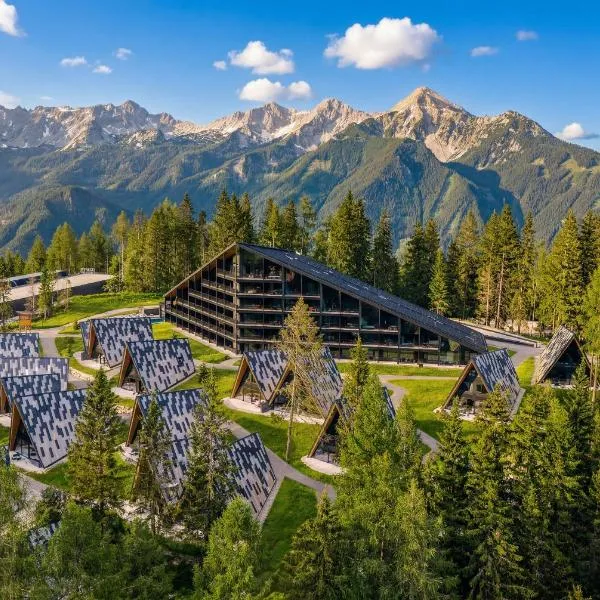 TRIFORET alpin resort by Falkensteiner, מלון בהינטרסטודר