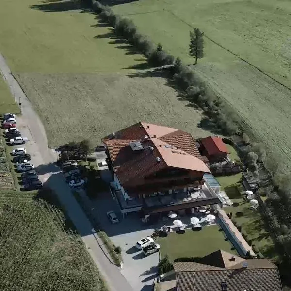Vitalpina Hotel Magdalenahof, hótel í Valle Di Casies