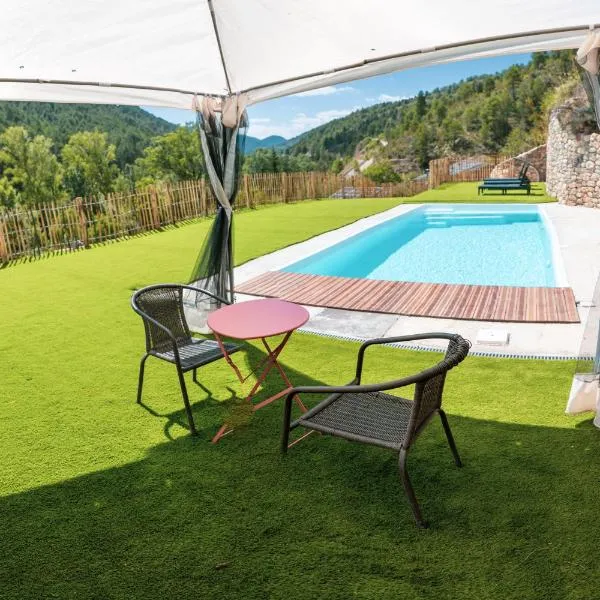 Casa Rural Molí de Fòrnols, hotelli kohteessa Fornols