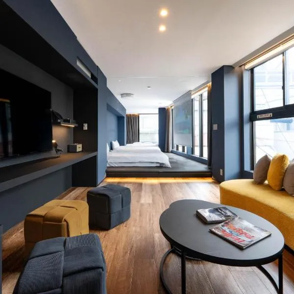 Craft Hotel Antenna Shinjuku Koenji - 55sqm Private Floor, hotell i Tokyo