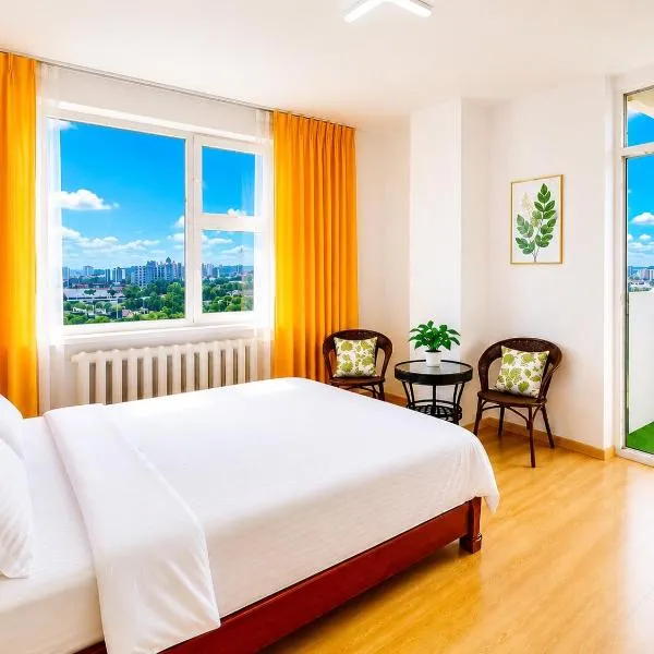 Yura Hostel, hotel em Darhan