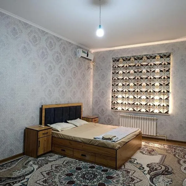 Аппартаменты рядом с озером и парком, hotel sa Navoi