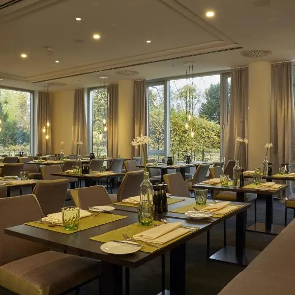 H4 Hotel Kassel City, Trademark Collection by Wyndham、カッセルのホテル