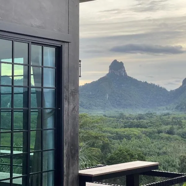 Por Sampao Camp&Resort – hotel w mieście Ban Pha Saeng Lang