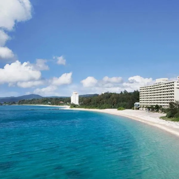 Courtyard by Marriott Okinawa Resort, hotel a Nago