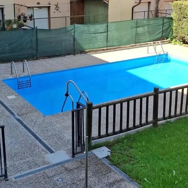 Hostal Casa Juan, hotel en Castejón de Sos