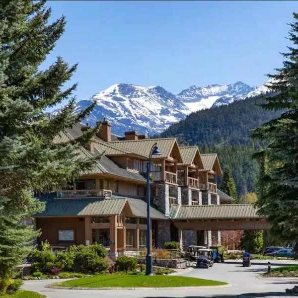 Whistler में, होटल Summit Spin Swing House 峰湖逸境
