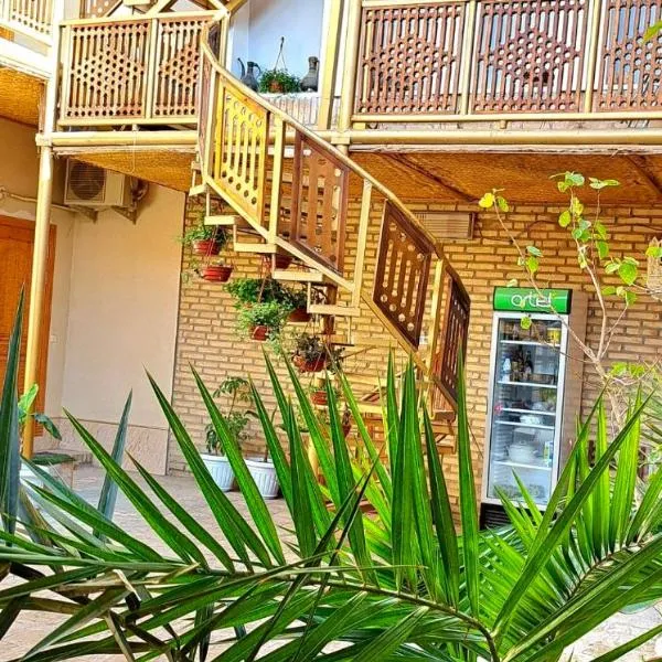 Hotel Naqsh-band Terrace, hôtel à Boukhara