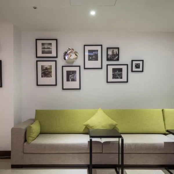Wemeet Hotel, hotel in Pingtung City