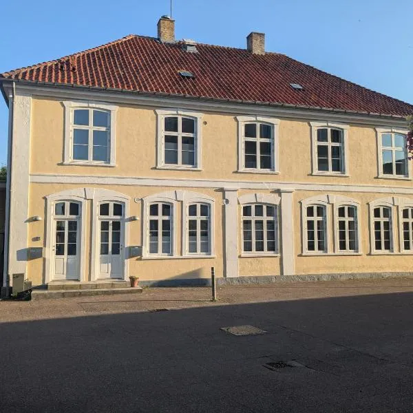Stubbekøbing Square View Stopover, hotel en Stubbekøbing