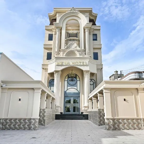 Khách sạn Neva, hotel di Long An