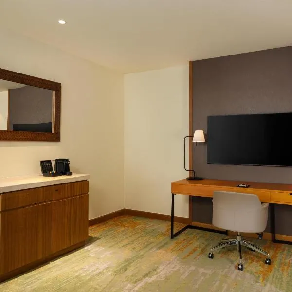 Radisson Golf & Convention Center Batam, Hotel in Batam Center