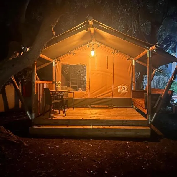 GLAMPING by SUNBEAM，位于Leporano Marina的酒店