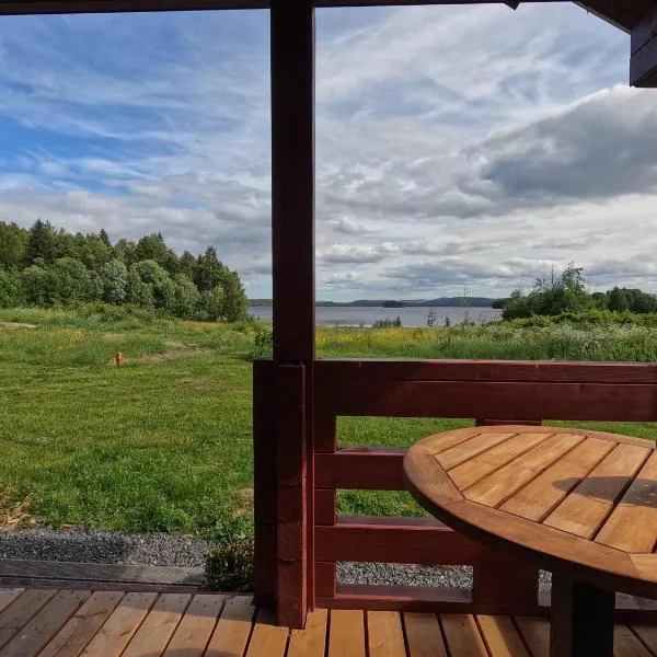 Gammelgården Stugby & Outdoor، فندق في Graninge