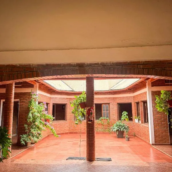 Madre America Hotel & Hostel, hotel sa San Ignacio