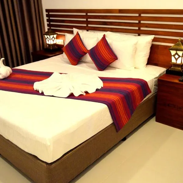 Cafe Pinnalanda、ピンナワラのホテル