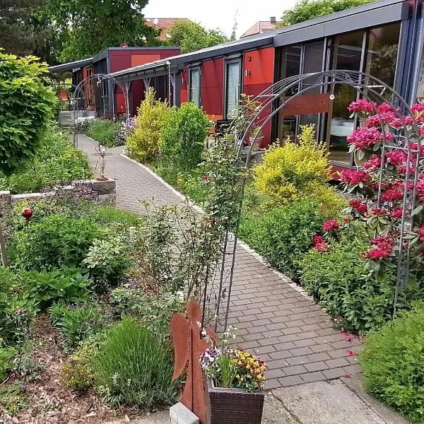 HOTEL SPATZENNEST Vogelsberg, hotel en Herbstein