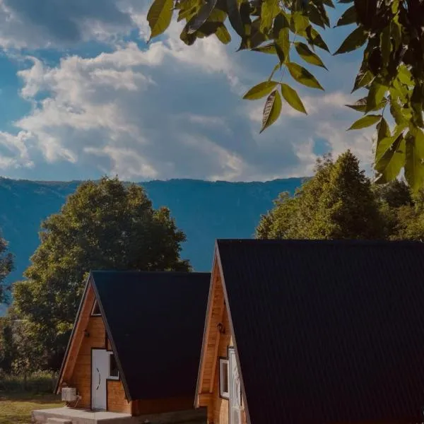 Ognjiste Komarnice, hotel em Komarnica