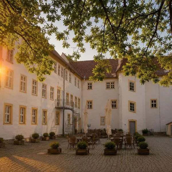 Schlosshotel am Hainich, hotel en Hörselberg-Hainich