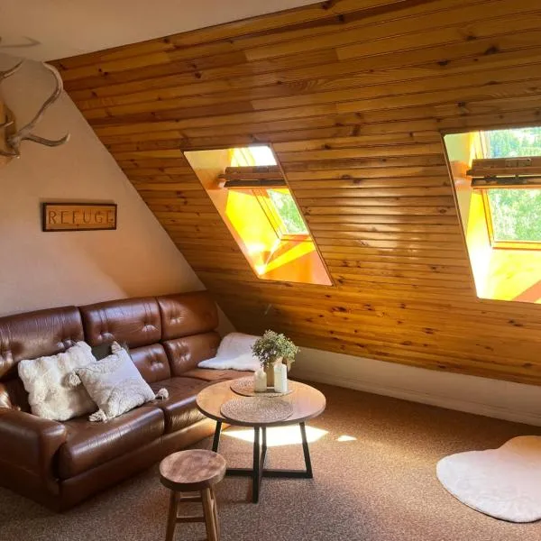 Riviera Lodge II, hotel u gradu 'Allos'