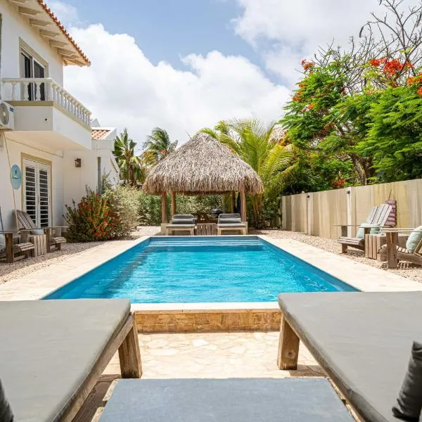 Viesnīca Bliss Bonaire by Boutique Bonaire Unique Resorts pilsētā Kralendeika