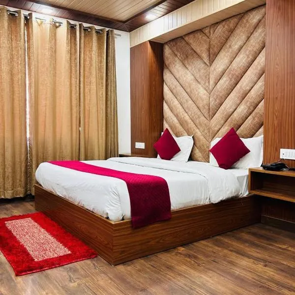 YogMaya Regency, hotel em Shimla