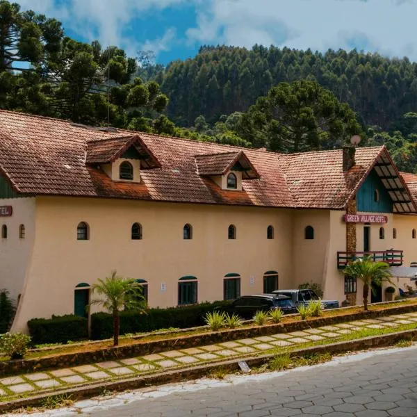 Green Village Hotel, хотел в Монте Верде