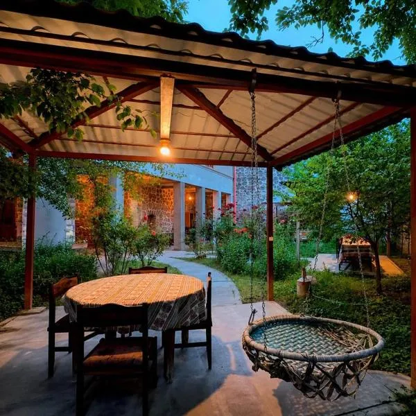 Christy Hotel, hotel din Goris