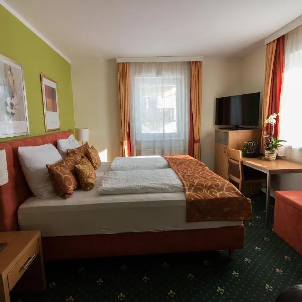 Hotel Kreuzwirt, hotel em Engerwitzdorf