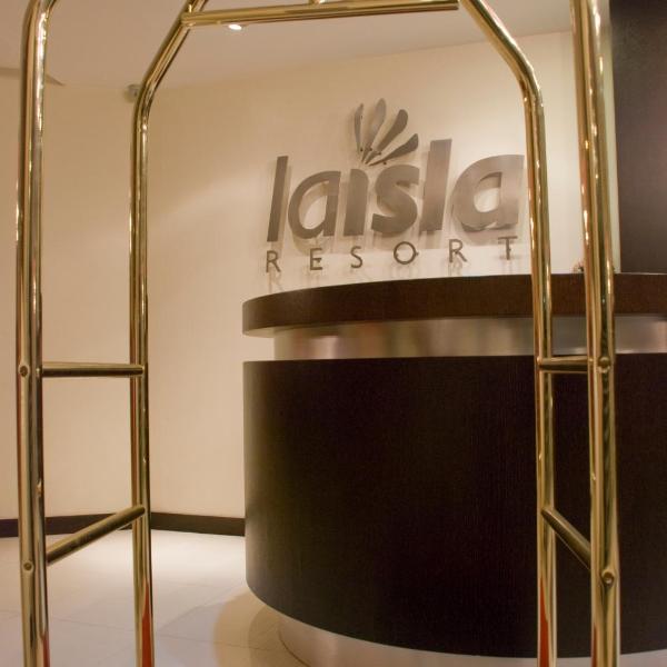 La Isla Resort