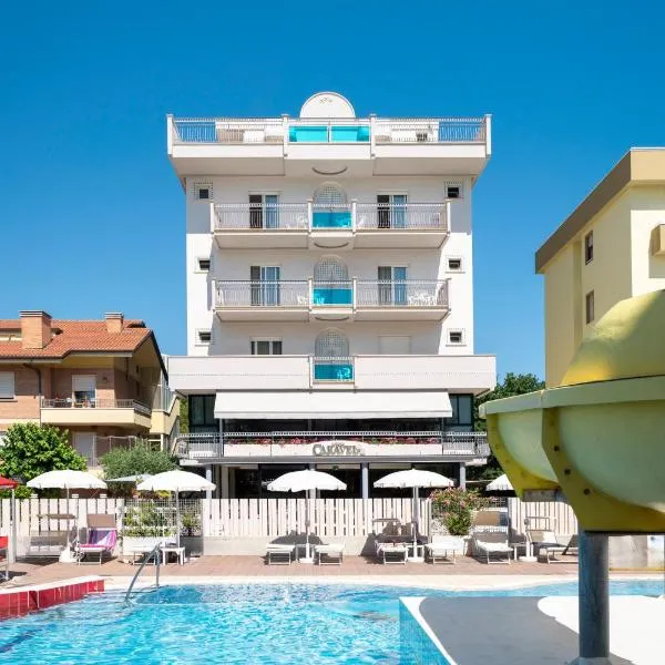 Hotel Caravel B&B, hôtel à Misano Adriatico
